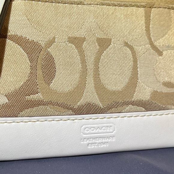 Coach Card Case - Picture 3 of 4